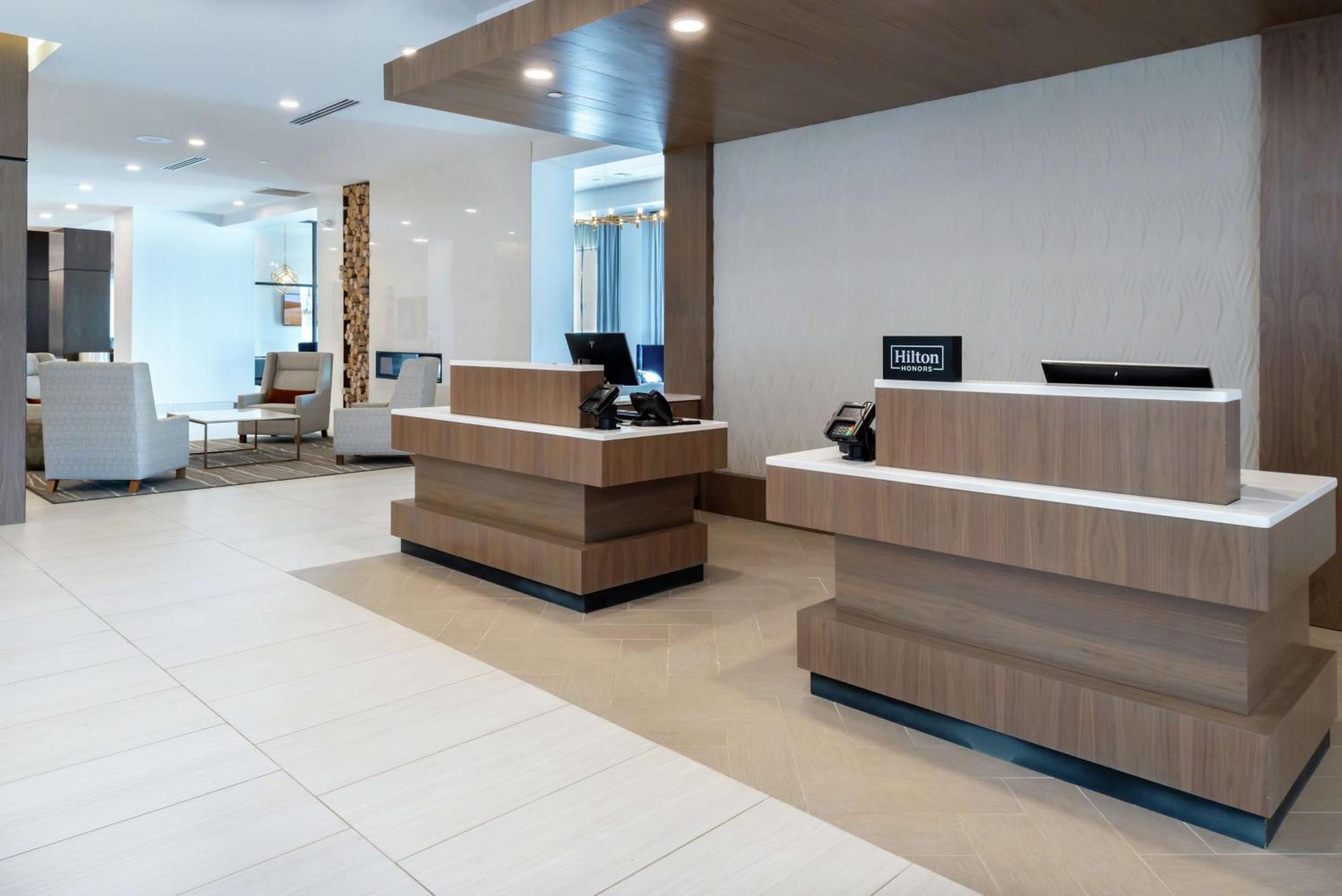 Hilton Garden Inn Columbia Downtown Extérieur photo